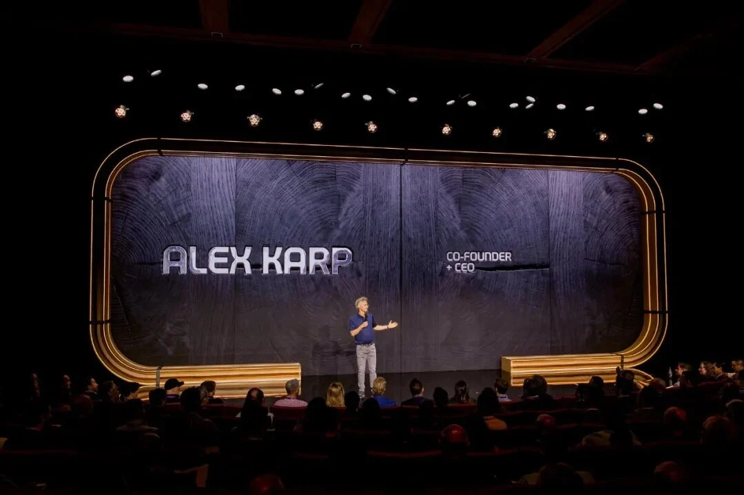 Alex Karp在AIPCon 10